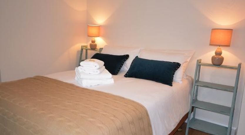 Photo of Morning Side - Cool Townhouse in Dingle Town 