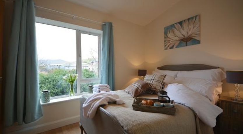 Photo of Morning Side - Cool Townhouse in Dingle Town 