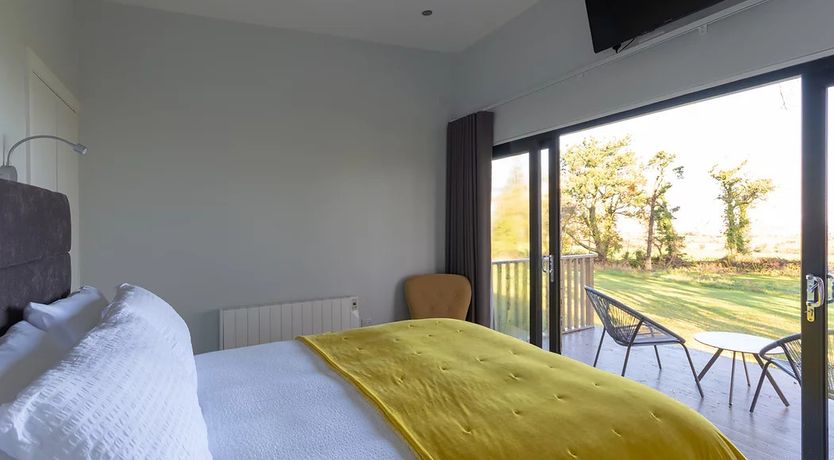 Photo of Moneylands Farm