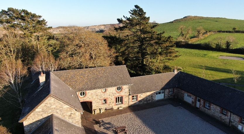 Photo of Moneylands Farm