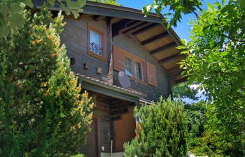 Château Lapin Holiday Home