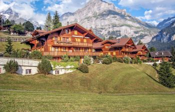 Chalet Cortina Holiday Home