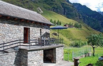 Rustico dell'Orino Holiday Home