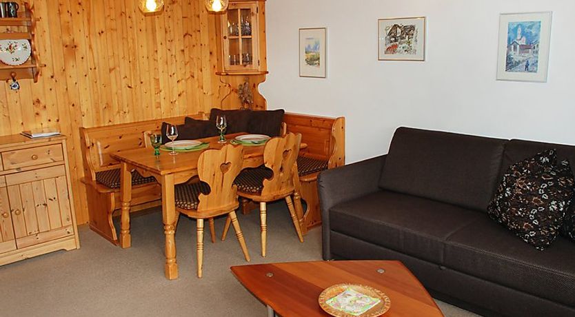 Photo of Valetta Sura