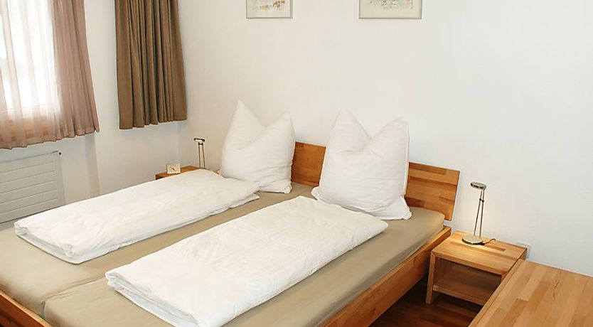 Photo of Valetta Sura