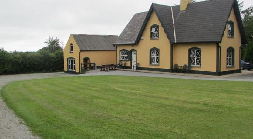 Photo of Sallowglen Lodge