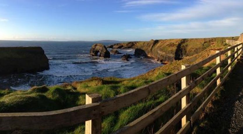 Photo of Sallowglen Lodge