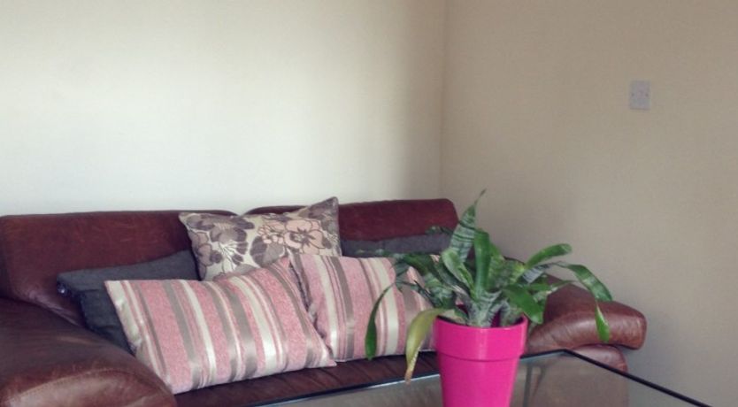 Photo of Ballinderreen Apartment