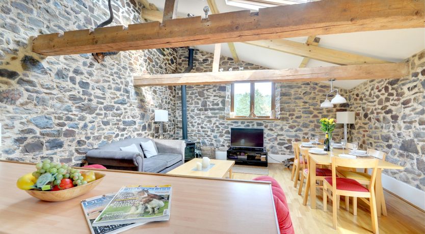Photo of Round Robin, Umberleigh