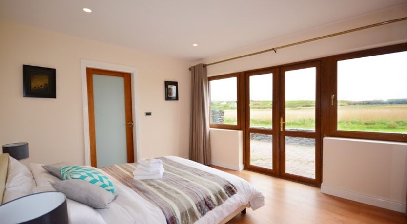 Photo of FEOHANAGH SANDS - Perfect Family Pad