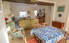 Photo of 28 Oxborough