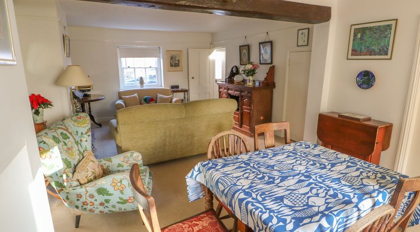 Photo of 28 Oxborough