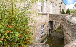 Photo of 2A Bridge Apartments