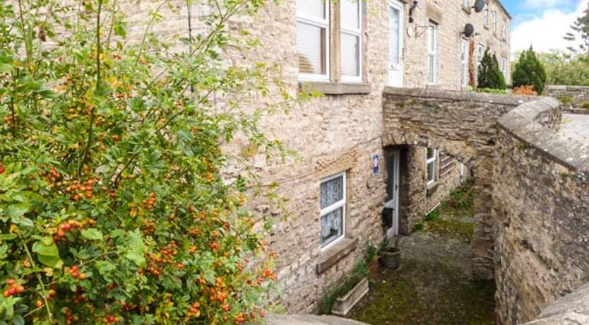 Photo of 2A Bridge Apartments