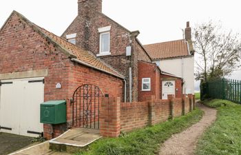 Airy Hill Old Farmhouse Holiday Cottage