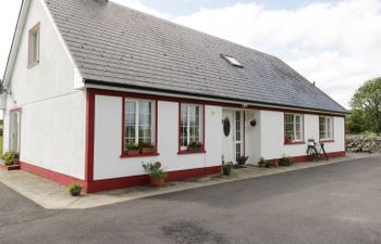 Lough Mask Road Fishing Lodge Holiday Cottage