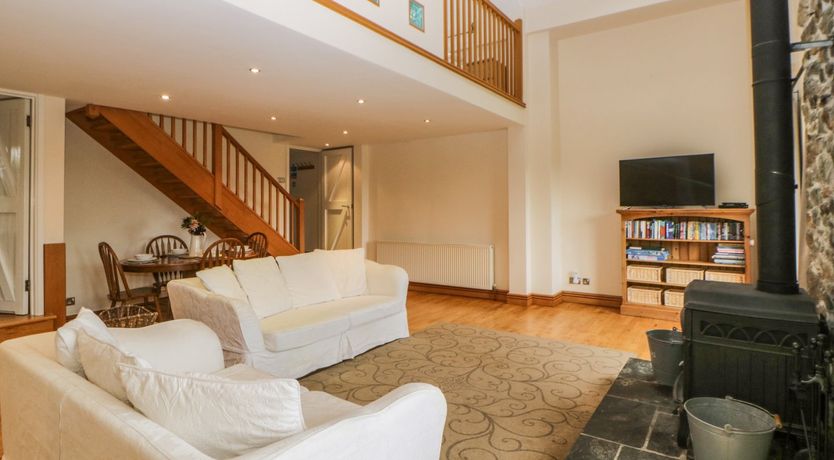 Photo of Meader Barn