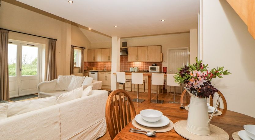 Photo of Meader Barn