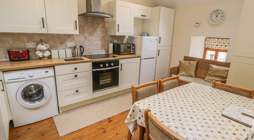 Photo of Hendoll Cottage 1