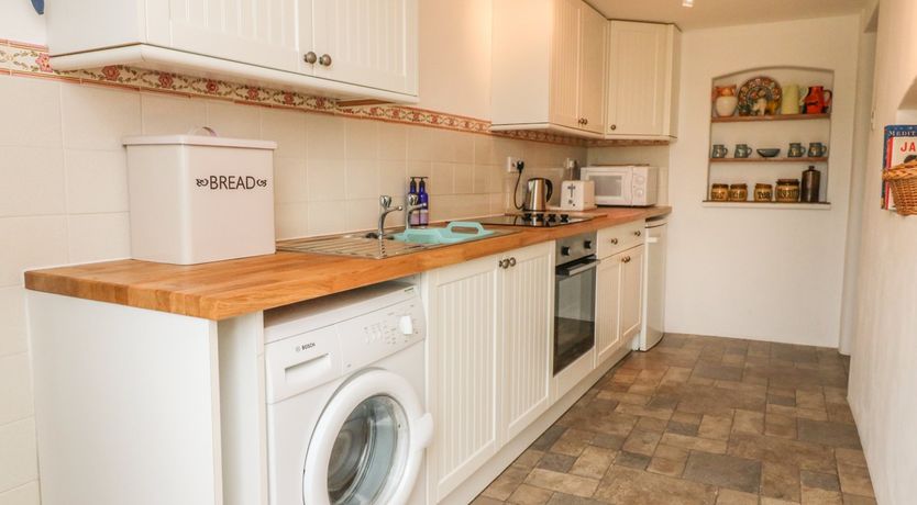 Photo of Tom's House