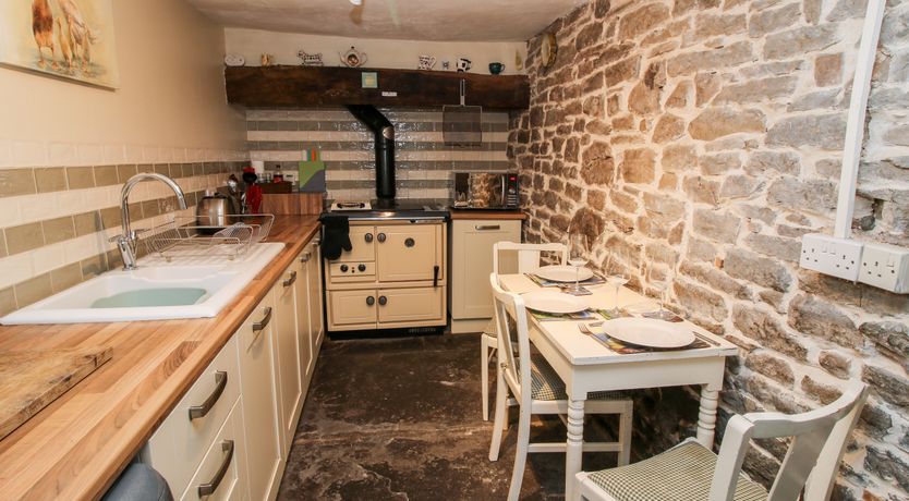 Photo of Castle Cottage