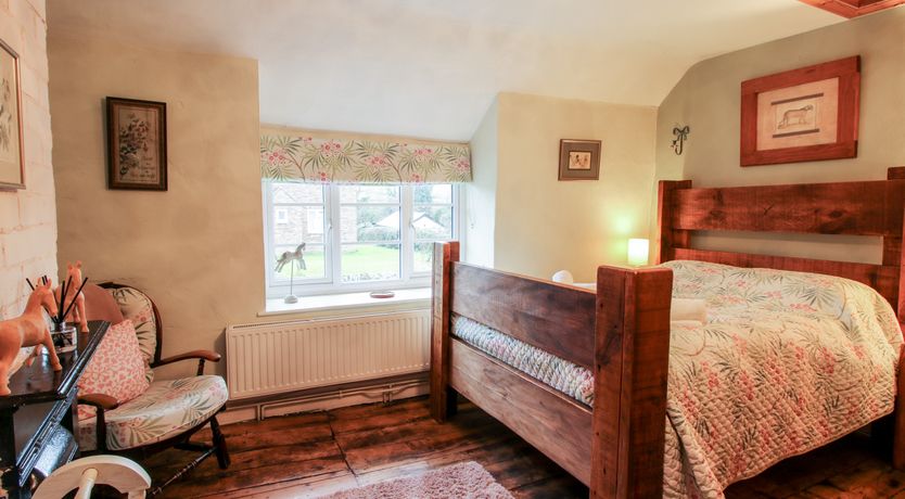 Photo of Castle Cottage