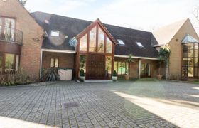 Abbots Wood Holiday Cottage
