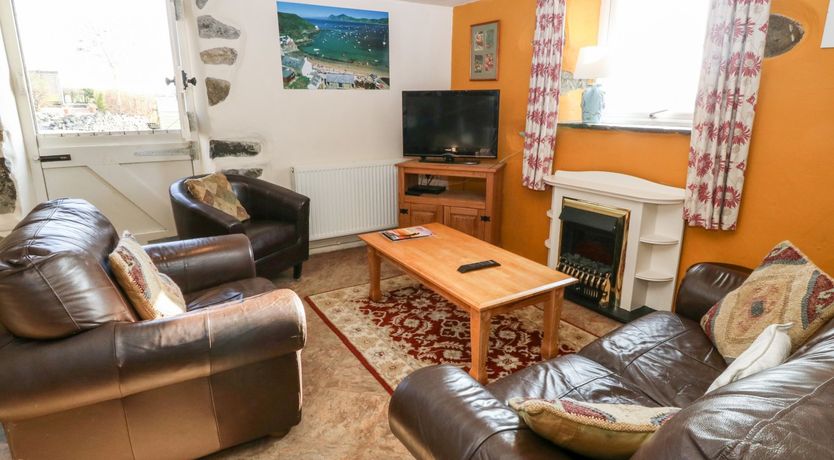 Photo of Bwthyn Celyn (Holly Cottage)