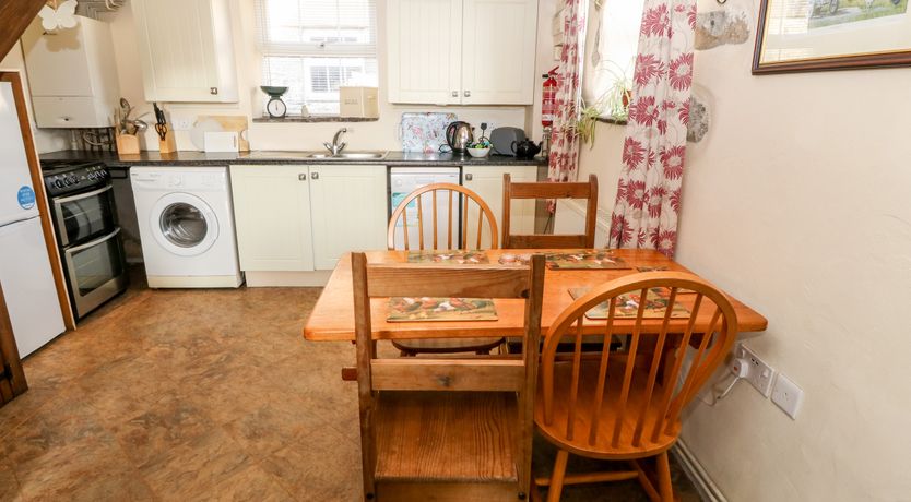 Photo of Bwthyn Celyn (Holly Cottage)