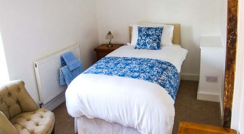 Photo of Cotswold View