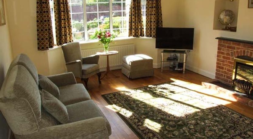 Photo of Harris House