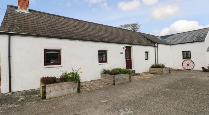 Photo of Hill Top Farm Cottage