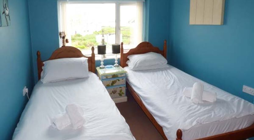 Photo of Ty'r Enfys Bach - Upper