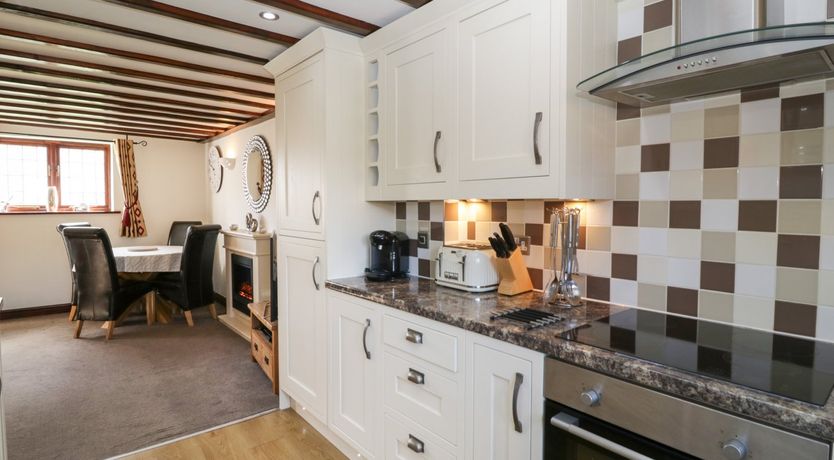 Photo of Burford Cottage