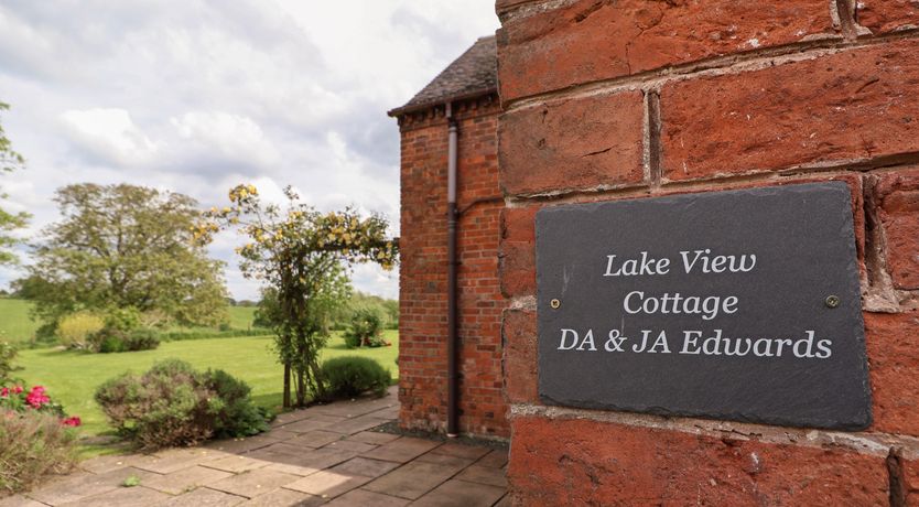 Photo of Lake View Cottage