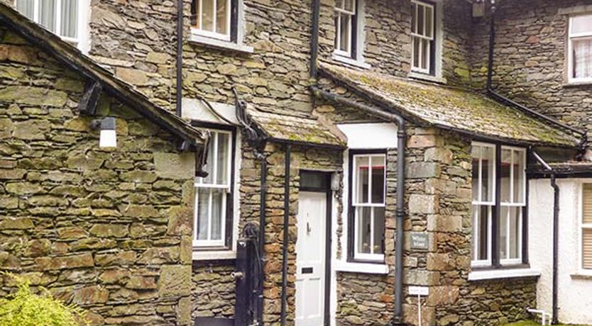 Photo of White Moss, Wood Close