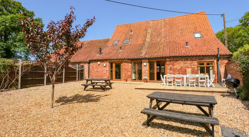 Photo of Hadleigh Farm Barn