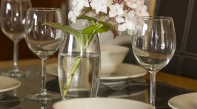 Photo of Luxury 1 Bed (Sleeps 4), Available Now