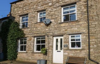 Hillside View Holiday Cottage