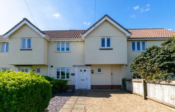 Field End Holiday Cottage