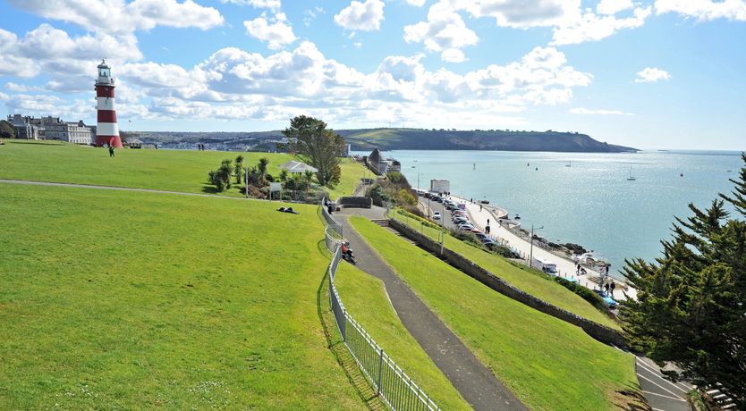 Photo of No 5 1, Elliot Terrace 