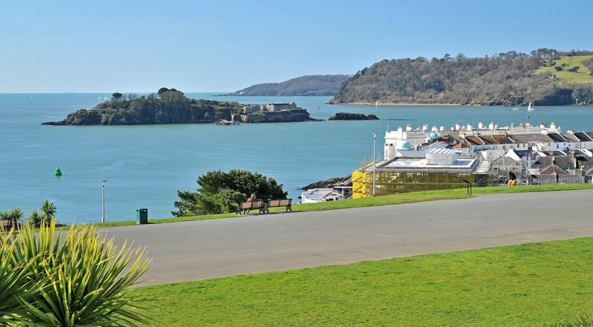 Photo of No 6 1, Elliot Terrace 