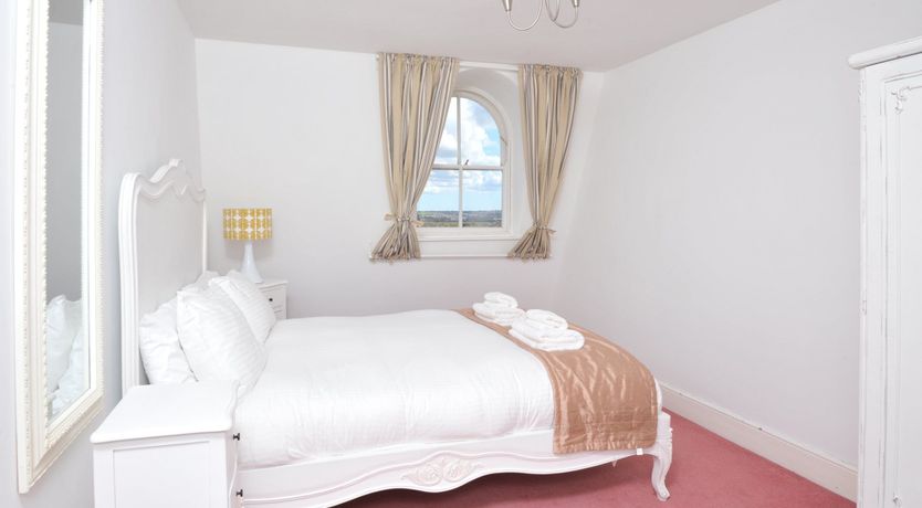 Photo of No 7 1 Elliot Terrace