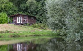 Photo of Lakeside Cabin