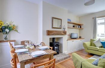 4 Henrietta Street Holiday Cottage