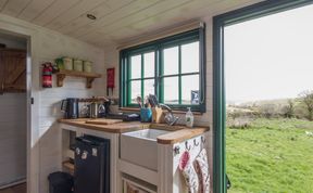 Photo of Peat Gate Shepherd's Hut