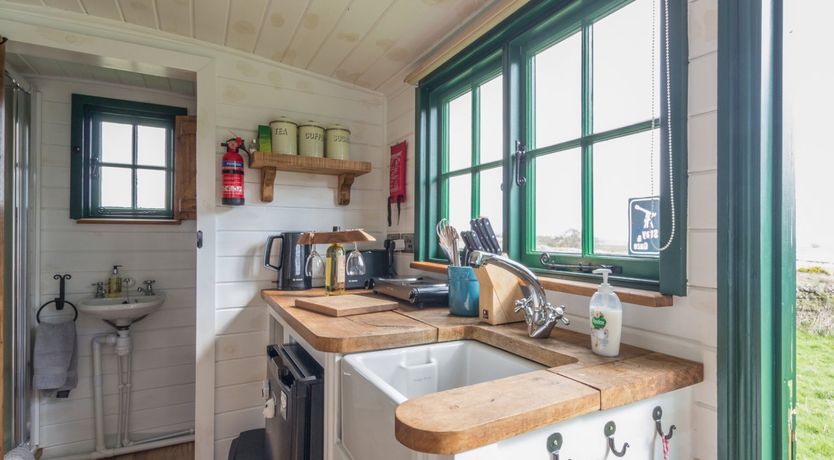 Photo of Peat Gate Shepherd's Hut