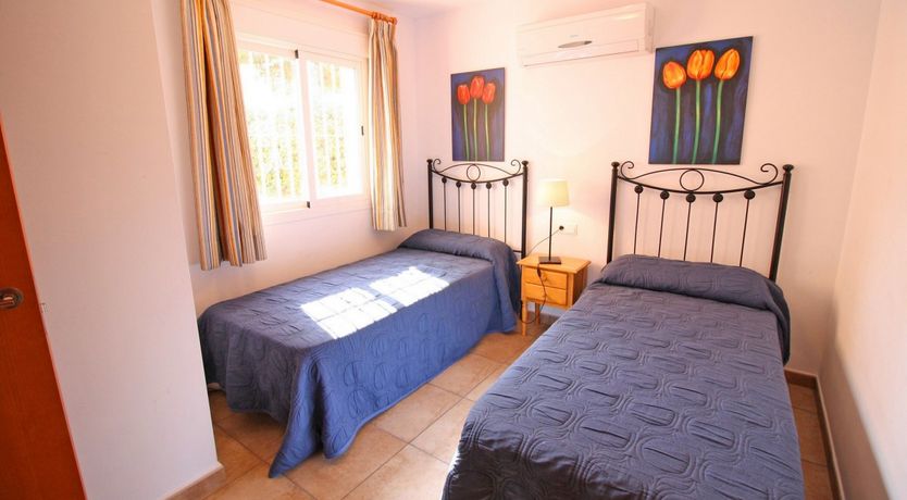 Photo of Villa Enrique - Costa Calpe