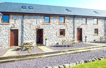 Bwthyn Y Wennol Holiday Cottage