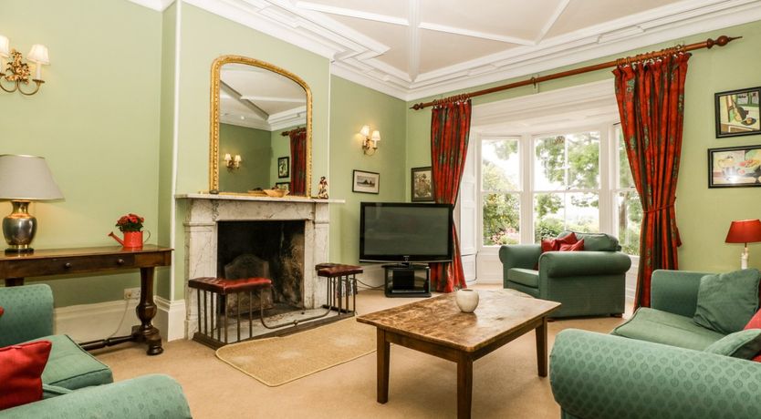 Photo of Wheelbarrow Castle